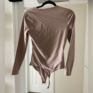 Tan longe sleeve Abercrombie and fitch body suit